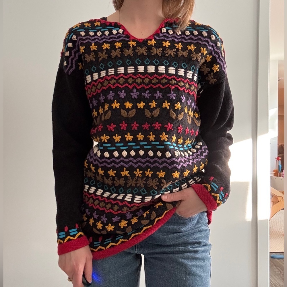 Vintage boho cotton ramie Embroidered sweater small